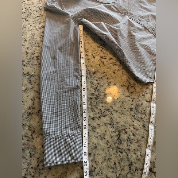 Women’s halogen cotton blend fitted button up size medium - Picture 7 of 8